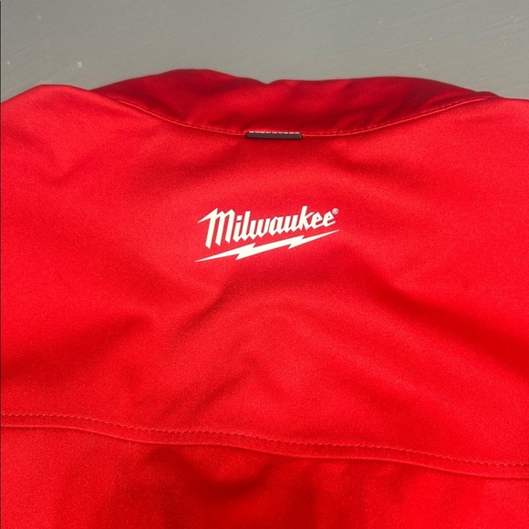 Milwuakee Red StormTech Light Jacket - Picture 13 of 14
